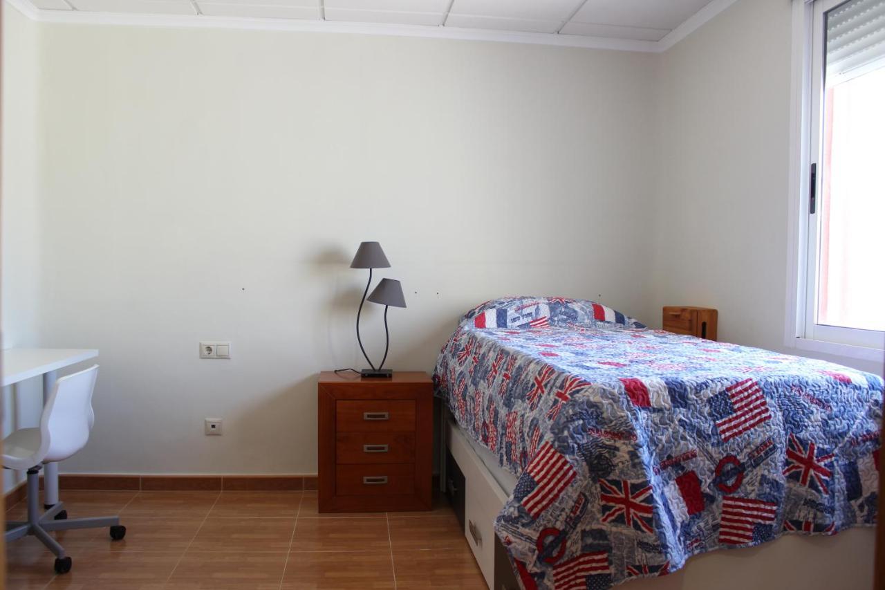 Bungalow Frente Al Mar Torrevieja Exterior photo