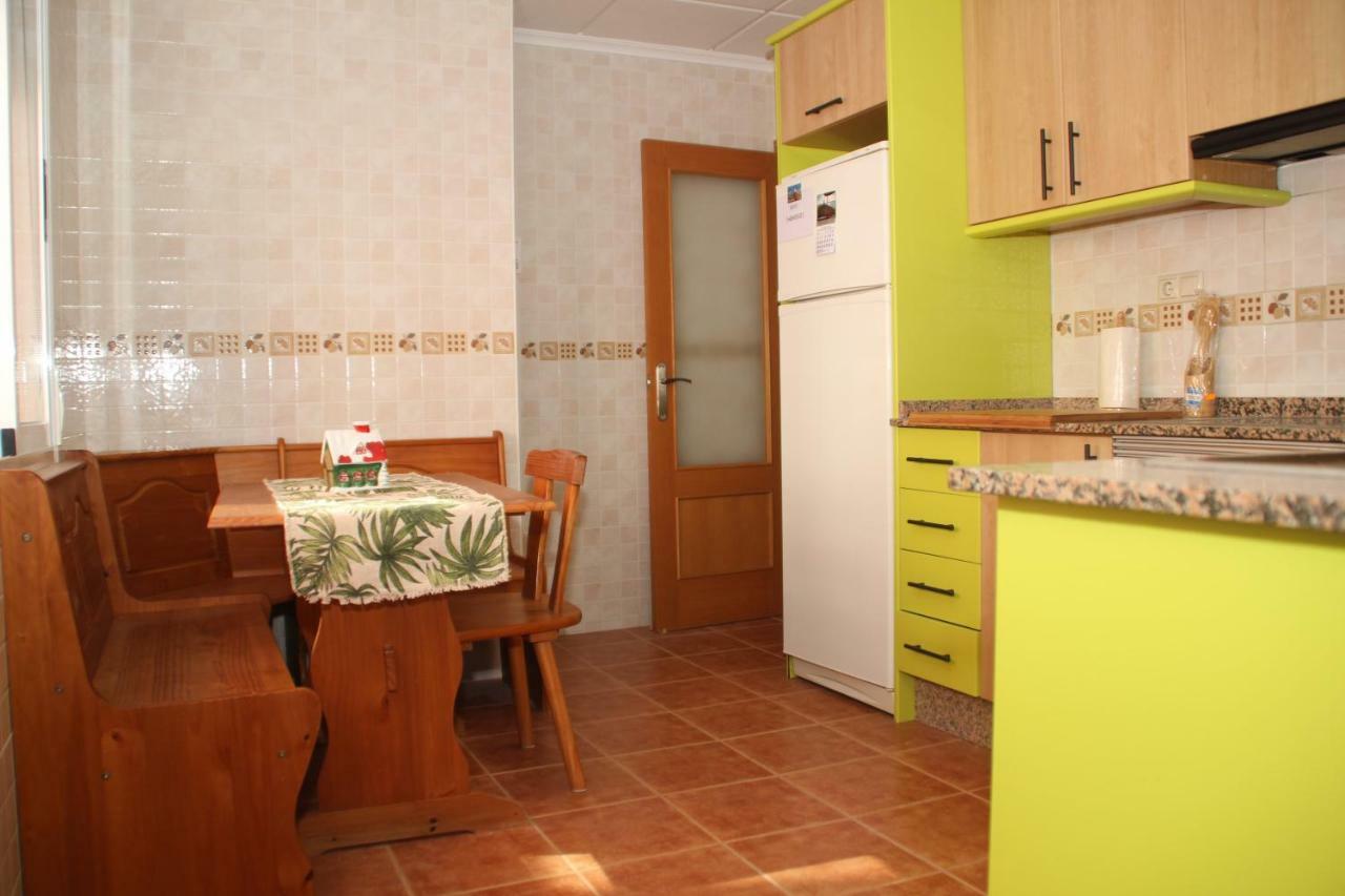 Bungalow Frente Al Mar Torrevieja Exterior photo