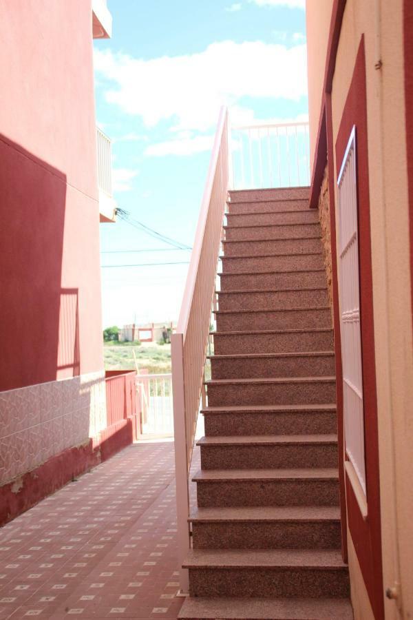 Bungalow Frente Al Mar Torrevieja Exterior photo