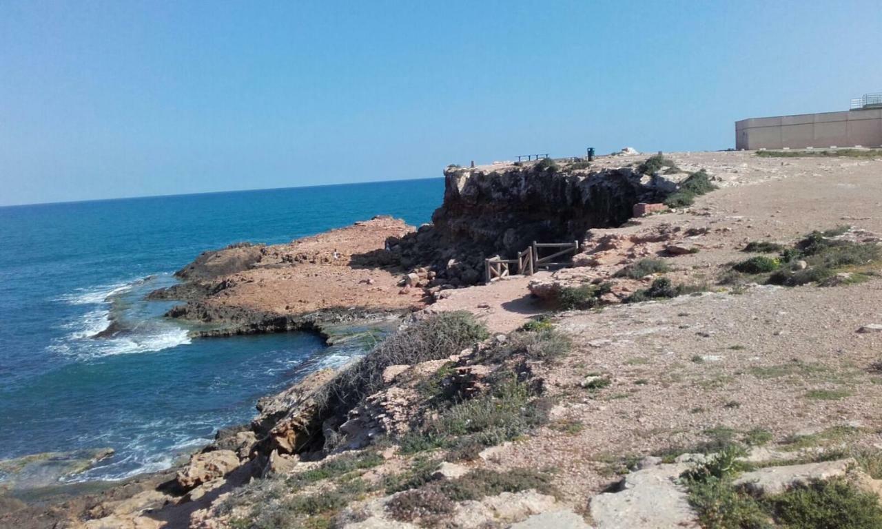 Bungalow Frente Al Mar Torrevieja Exterior photo